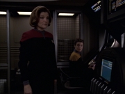 extant_StarTrek_VOY_6x20-GoodShepherd_02103.jpg
