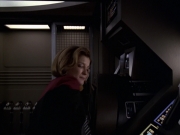 extant_StarTrek_VOY_6x20-GoodShepherd_02106.jpg