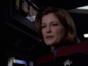 extant_StarTrek_VOY_6x20-GoodShepherd_02242.jpg