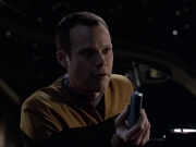 extant_StarTrek_VOY_6x20-GoodShepherd_02317.jpg