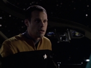extant_StarTrek_VOY_6x20-GoodShepherd_02352.jpg