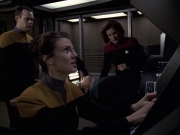extant_StarTrek_VOY_6x20-GoodShepherd_02654.jpg