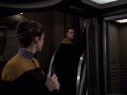 extant_StarTrek_VOY_6x20-GoodShepherd_02786.jpg