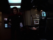 extant_StarTrek_VOY_6x20-GoodShepherd_03124.jpg