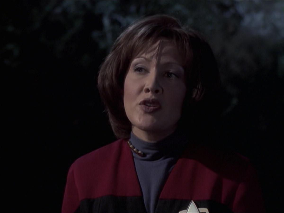 extant_StarTrek_VOY_6x21-LiveFastAndProsper_00326.jpg