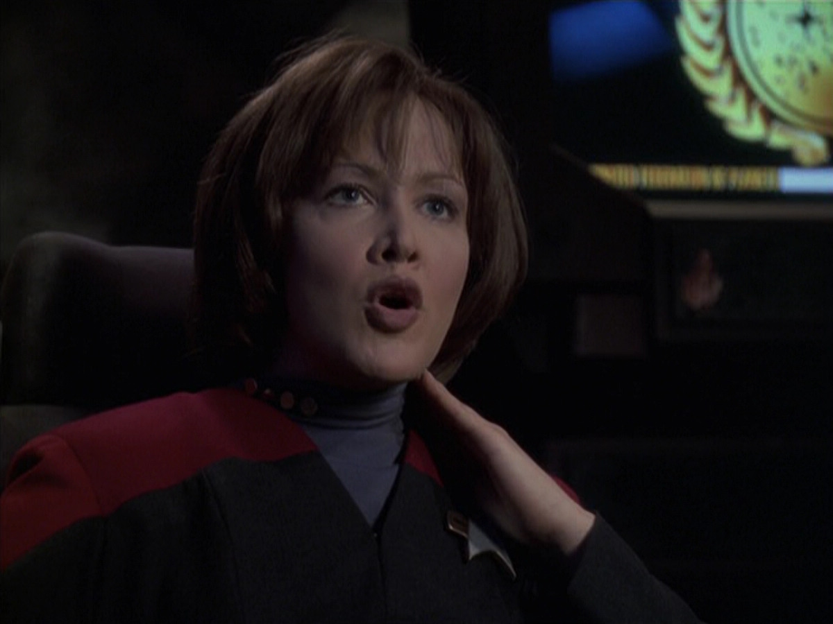 extant_StarTrek_VOY_6x21-LiveFastAndProsper_00502.jpg