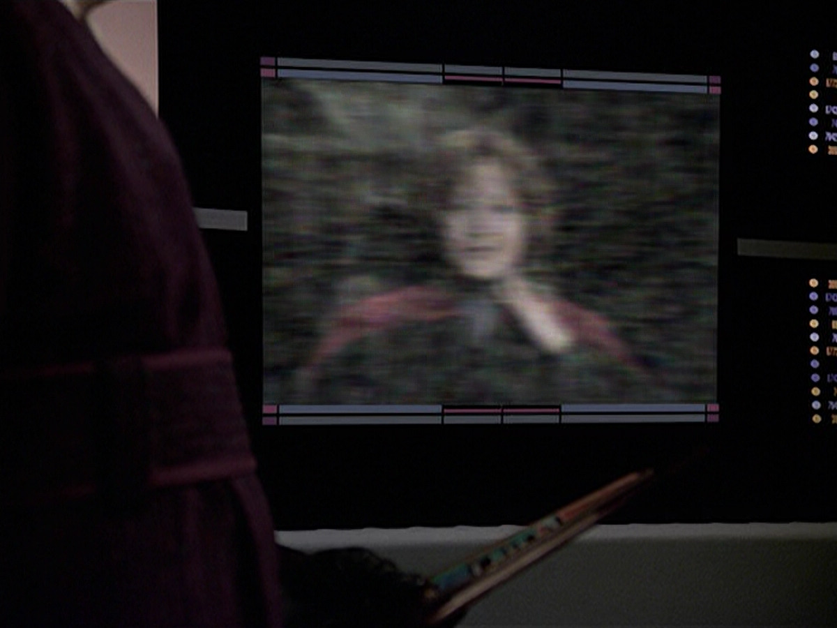extant_StarTrek_VOY_6x21-LiveFastAndProsper_00880.jpg