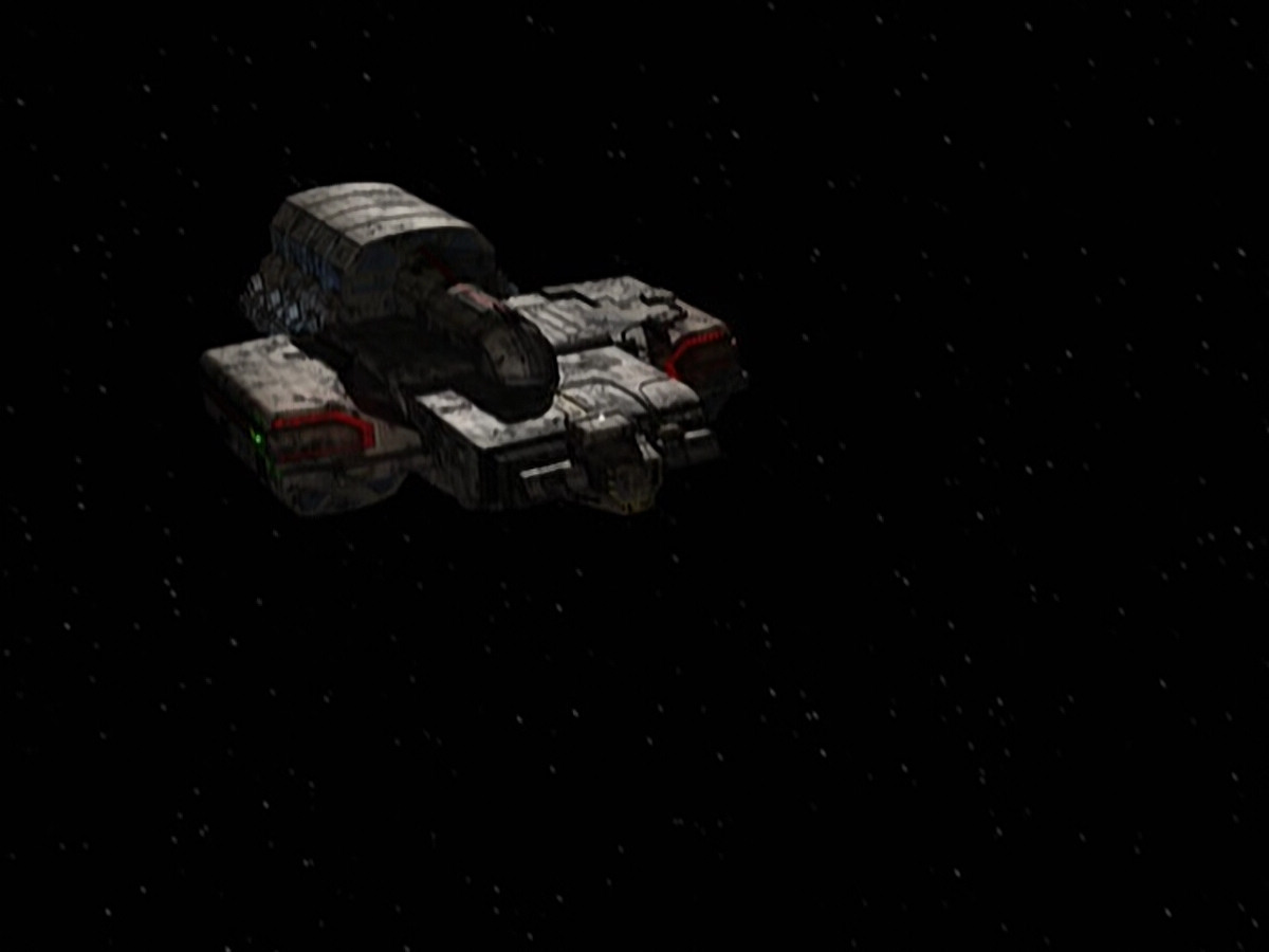 extant_StarTrek_VOY_6x21-LiveFastAndProsper_03077.jpg