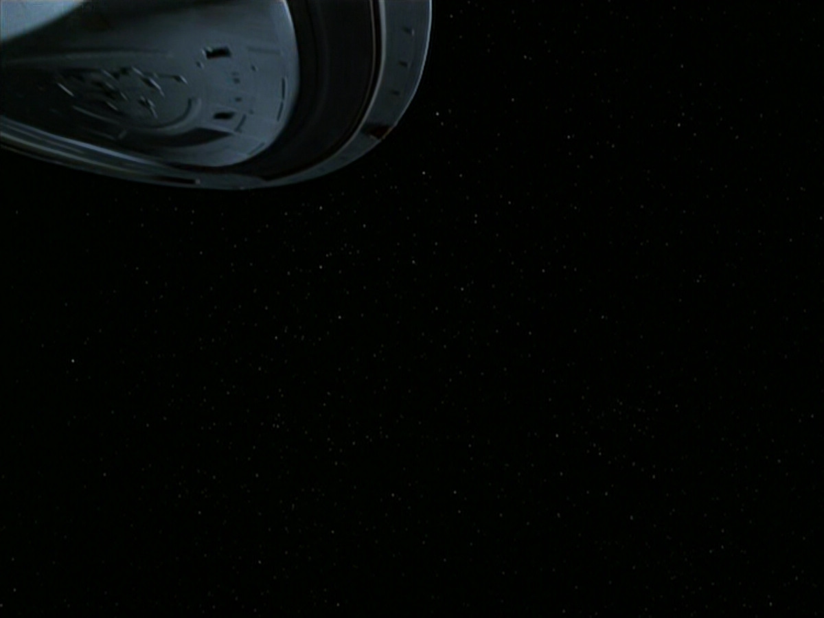 extant_StarTrek_VOY_6x21-LiveFastAndProsper_03631.jpg