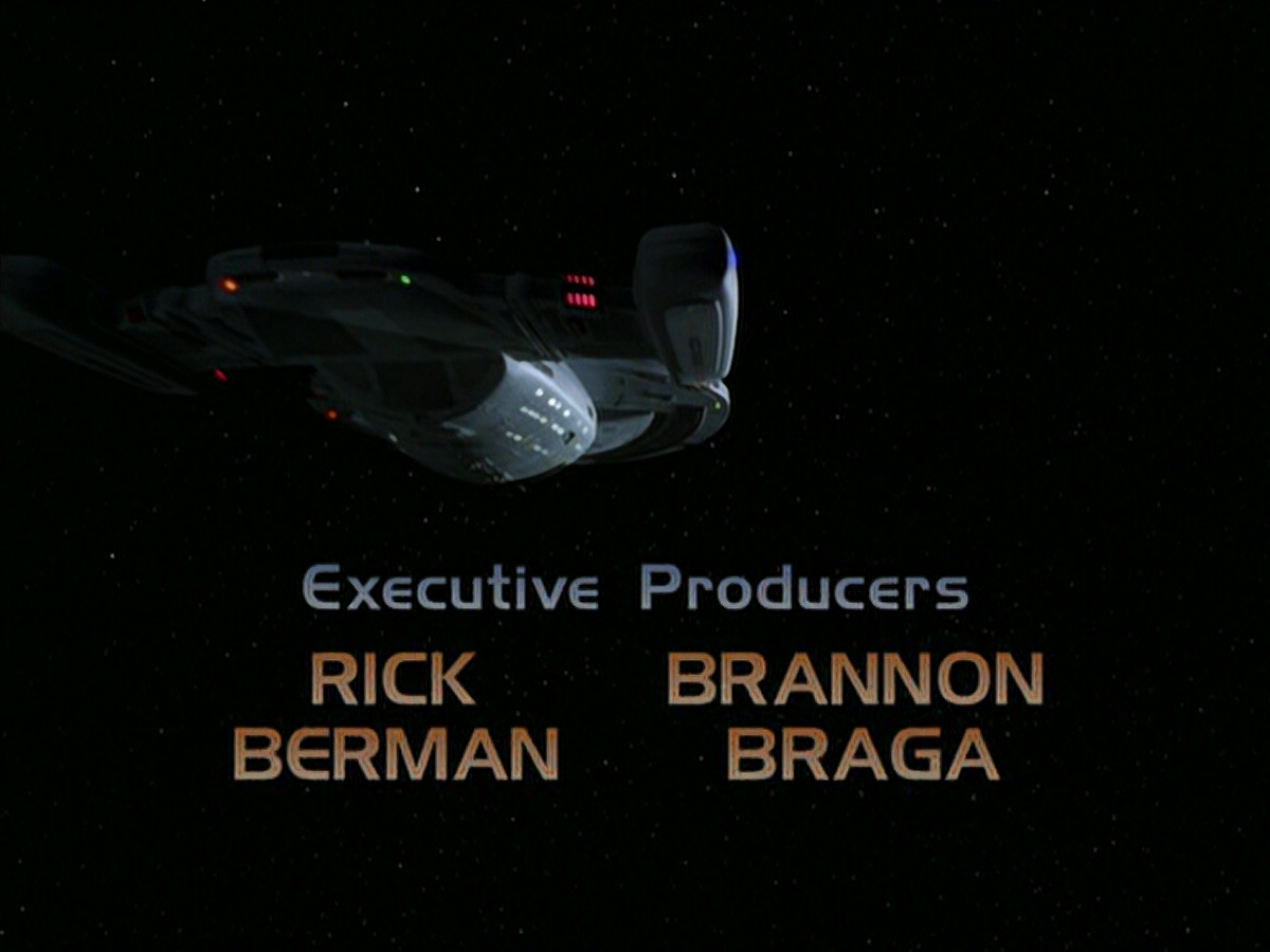 extant_StarTrek_VOY_6x21-LiveFastAndProsper_03635.jpg