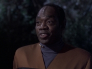extant_StarTrek_VOY_6x21-LiveFastAndProsper_00377.jpg