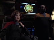 extant_StarTrek_VOY_6x21-LiveFastAndProsper_00484.jpg