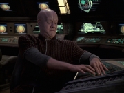 extant_StarTrek_VOY_6x21-LiveFastAndProsper_00501.jpg
