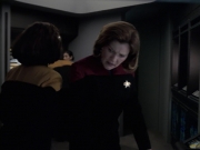 Filename=extant_StarTrek_VOY_6x21-LiveFastAndProsper_00594.jpg
Filesize=112KiB
Dimensions=1200x900
Date added=Jan 03, 2020 extant_StarTrek_VOY_6x21-LiveFastAndProsper_00594.jpg