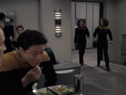 Filename=extant_StarTrek_VOY_6x21-LiveFastAndProsper_00706.jpg
Filesize=151KiB
Dimensions=1200x900
Date added=Jan 03, 2020 extant_StarTrek_VOY_6x21-LiveFastAndProsper_00706.jpg