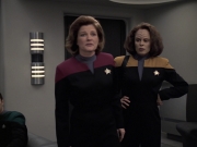 Filename=extant_StarTrek_VOY_6x21-LiveFastAndProsper_00726.jpg
Filesize=135KiB
Dimensions=1200x900
Date added=Jan 03, 2020 extant_StarTrek_VOY_6x21-LiveFastAndProsper_00726.jpg