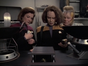 Filename=extant_StarTrek_VOY_6x21-LiveFastAndProsper_00747.jpg
Filesize=182KiB
Dimensions=1200x900
Date added=Jan 03, 2020 extant_StarTrek_VOY_6x21-LiveFastAndProsper_00747.jpg