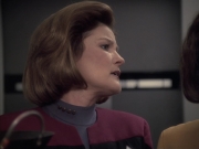 extant_StarTrek_VOY_6x21-LiveFastAndProsper_00790.jpg