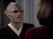 extant_StarTrek_VOY_6x21-LiveFastAndProsper_00921.jpg