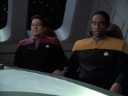 extant_StarTrek_VOY_6x21-LiveFastAndProsper_00973.jpg