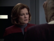 extant_StarTrek_VOY_6x21-LiveFastAndProsper_00984.jpg