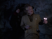 extant_StarTrek_VOY_6x21-LiveFastAndProsper_01124.jpg