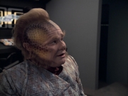 extant_StarTrek_VOY_6x21-LiveFastAndProsper_01282.jpg
