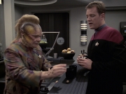 Filename=extant_StarTrek_VOY_6x21-LiveFastAndProsper_01958.jpg
Filesize=187KiB
Dimensions=1200x900
Date added=Jan 03, 2020 extant_StarTrek_VOY_6x21-LiveFastAndProsper_01958.jpg