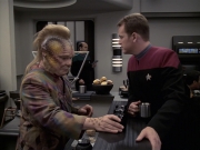 Filename=extant_StarTrek_VOY_6x21-LiveFastAndProsper_01968.jpg
Filesize=185KiB
Dimensions=1200x900
Date added=Jan 03, 2020 extant_StarTrek_VOY_6x21-LiveFastAndProsper_01968.jpg