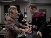 Filename=extant_StarTrek_VOY_6x21-LiveFastAndProsper_01969.jpg
Filesize=188KiB
Dimensions=1200x900
Date added=Jan 03, 2020 extant_StarTrek_VOY_6x21-LiveFastAndProsper_01969.jpg