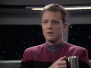 Filename=extant_StarTrek_VOY_6x21-LiveFastAndProsper_02098.jpg
Filesize=161KiB
Dimensions=1200x900
Date added=Jan 03, 2020 extant_StarTrek_VOY_6x21-LiveFastAndProsper_02098.jpg