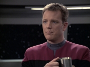 Filename=extant_StarTrek_VOY_6x21-LiveFastAndProsper_02099.jpg
Filesize=149KiB
Dimensions=1200x900
Date added=Jan 03, 2020 extant_StarTrek_VOY_6x21-LiveFastAndProsper_02099.jpg