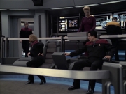 extant_StarTrek_VOY_6x21-LiveFastAndProsper_02200.jpg