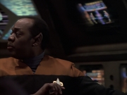 Filename=extant_StarTrek_VOY_6x21-LiveFastAndProsper_02221.jpg
Filesize=137KiB
Dimensions=1200x900
Date added=Jan 03, 2020 extant_StarTrek_VOY_6x21-LiveFastAndProsper_02221.jpg