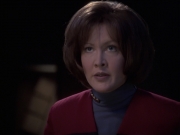 extant_StarTrek_VOY_6x21-LiveFastAndProsper_02258.jpg