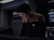 extant_StarTrek_VOY_6x21-LiveFastAndProsper_02298.jpg