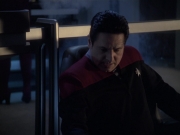 extant_StarTrek_VOY_6x21-LiveFastAndProsper_02322.jpg