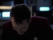 extant_StarTrek_VOY_6x21-LiveFastAndProsper_02330.jpg