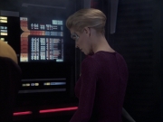 extant_StarTrek_VOY_6x21-LiveFastAndProsper_02339.jpg