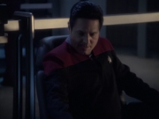 extant_StarTrek_VOY_6x21-LiveFastAndProsper_02344.jpg