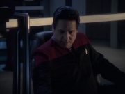 extant_StarTrek_VOY_6x21-LiveFastAndProsper_02346.jpg