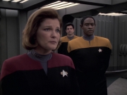 Filename=extant_StarTrek_VOY_6x21-LiveFastAndProsper_02518.jpg
Filesize=135KiB
Dimensions=1200x900
Date added=Jan 03, 2020 extant_StarTrek_VOY_6x21-LiveFastAndProsper_02518.jpg