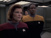 Filename=extant_StarTrek_VOY_6x21-LiveFastAndProsper_02522.jpg
Filesize=141KiB
Dimensions=1200x900
Date added=Jan 03, 2020 extant_StarTrek_VOY_6x21-LiveFastAndProsper_02522.jpg