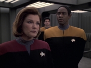 Filename=extant_StarTrek_VOY_6x21-LiveFastAndProsper_02529.jpg
Filesize=139KiB
Dimensions=1200x900
Date added=Jan 03, 2020 extant_StarTrek_VOY_6x21-LiveFastAndProsper_02529.jpg