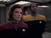 Filename=extant_StarTrek_VOY_6x21-LiveFastAndProsper_02531.jpg
Filesize=146KiB
Dimensions=1200x900
Date added=Jan 03, 2020 extant_StarTrek_VOY_6x21-LiveFastAndProsper_02531.jpg