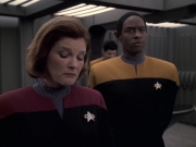 Filename=extant_StarTrek_VOY_6x21-LiveFastAndProsper_02537.jpg
Filesize=143KiB
Dimensions=1200x900
Date added=Jan 03, 2020 extant_StarTrek_VOY_6x21-LiveFastAndProsper_02537.jpg