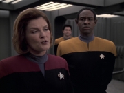 extant_StarTrek_VOY_6x21-LiveFastAndProsper_02565.jpg