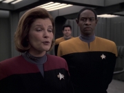 Filename=extant_StarTrek_VOY_6x21-LiveFastAndProsper_02583.jpg
Filesize=134KiB
Dimensions=1200x900
Date added=Jan 03, 2020 extant_StarTrek_VOY_6x21-LiveFastAndProsper_02583.jpg