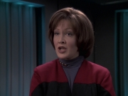 extant_StarTrek_VOY_6x21-LiveFastAndProsper_02608.jpg