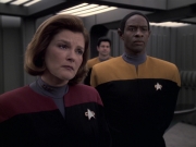 Filename=extant_StarTrek_VOY_6x21-LiveFastAndProsper_02619.jpg
Filesize=146KiB
Dimensions=1200x900
Date added=Jan 03, 2020 extant_StarTrek_VOY_6x21-LiveFastAndProsper_02619.jpg